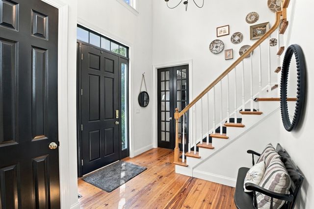 17 Rock Brook Way, Boxford, MA 01921