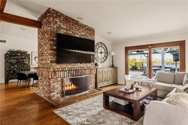 22370 Algunas Road, Woodland Hills (los Angeles), CA 91364