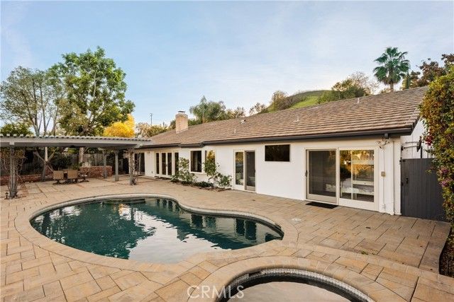 22370 Algunas Road, Woodland Hills (los Angeles), CA 91364