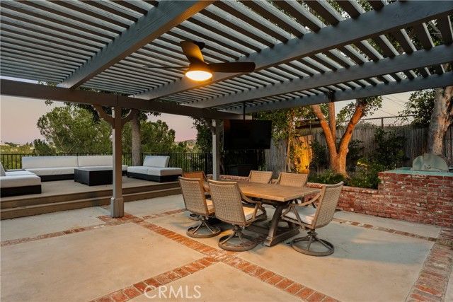 22370 Algunas Road, Woodland Hills (los Angeles), CA 91364