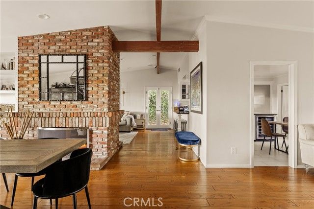 22370 Algunas Road, Woodland Hills (los Angeles), CA 91364