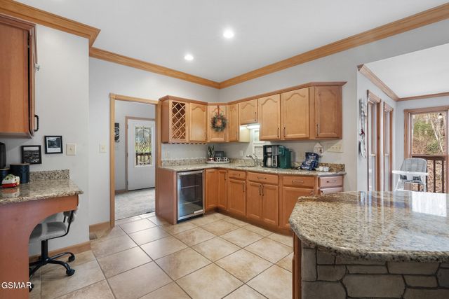 346 Autumn Lane, Gatlinburg, TN 37738