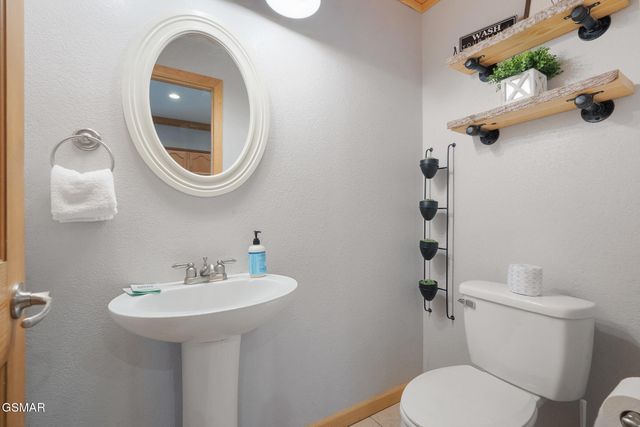 346 Autumn Lane, Gatlinburg, TN 37738