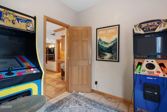 346 Autumn Lane, Gatlinburg, TN 37738