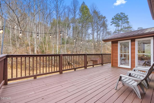 346 Autumn Lane, Gatlinburg, TN 37738