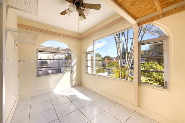 2367 SW 23rd Ter, Miami, FL 33145