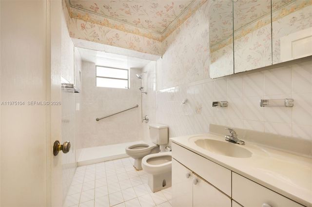 2367 SW 23rd Ter, Miami, FL 33145