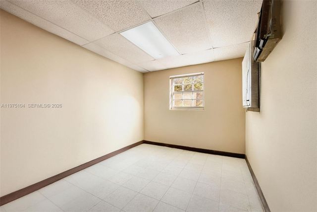 2367 SW 23rd Ter, Miami, FL 33145