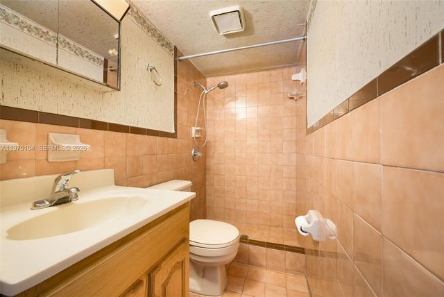 2367 SW 23rd Ter, Miami, FL 33145