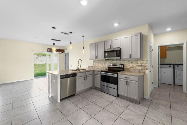 265 MEADOWBROOK BOULEVARD, Winter Haven, FL 33881