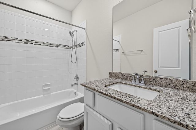 5018 Chestnut Orchard Drive, Houston, TX 77066