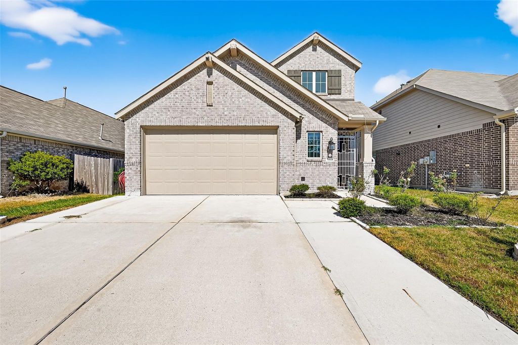 5018 Chestnut Orchard Drive, Houston, TX 77066