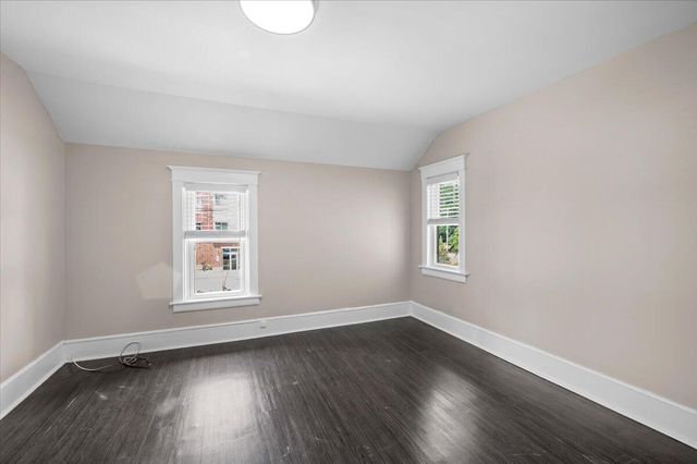443 Hall Street Se, City Of Grand Rapids, MI 49507