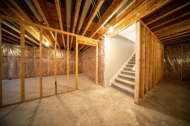 608 Wallgate Avenue, Waterloo, IA 50701