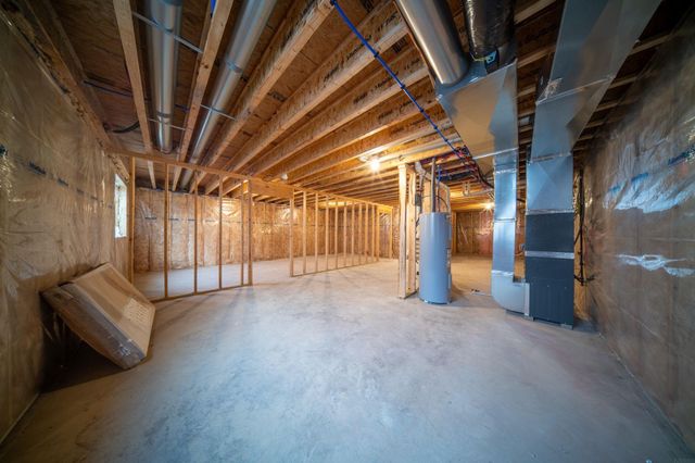 608 Wallgate Avenue, Waterloo, IA 50701