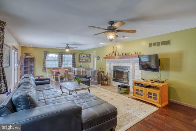 651 DAISEY RD, Clayton, DE 19938