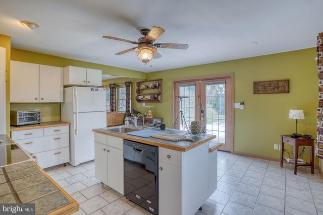 651 DAISEY RD, Clayton, DE 19938