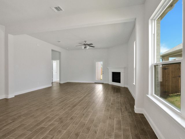 603 Parrino Parkway, Princeton, TX 75407