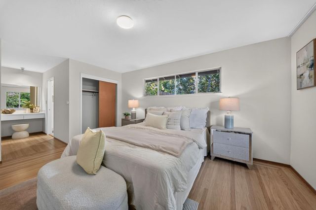 18 Woodcrest Circle, Oakland, CA 94602