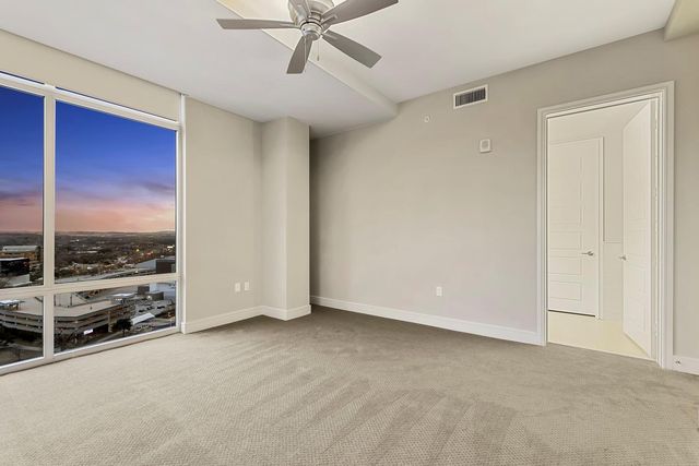 214 Barton Springs RD 1909, Austin, TX 78704