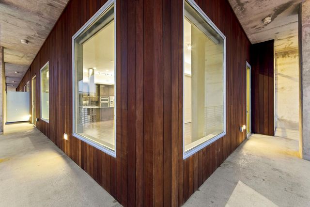 214 Barton Springs RD 1909, Austin, TX 78704