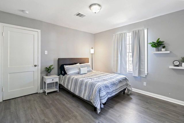 5130 Cosby Street, Houston, TX 77021