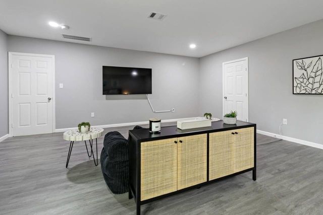 5130 Cosby Street, Houston, TX 77021