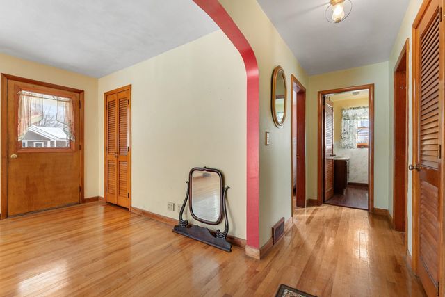 7 Grant Avenue, Barre City, VT 05641