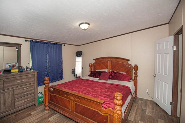 433 Highland Drive, Livingston, TX 77351
