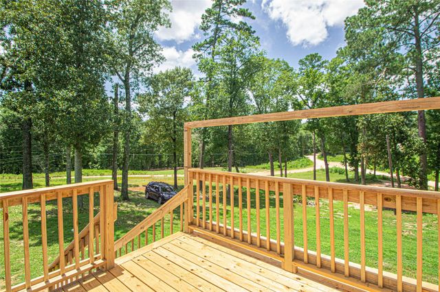 433 Highland Drive, Livingston, TX 77351