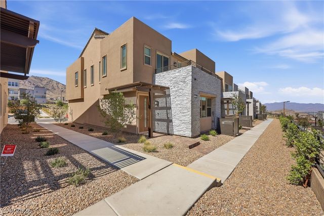 1512 Hopeful Lark Lane, Las Vegas, NV 89138