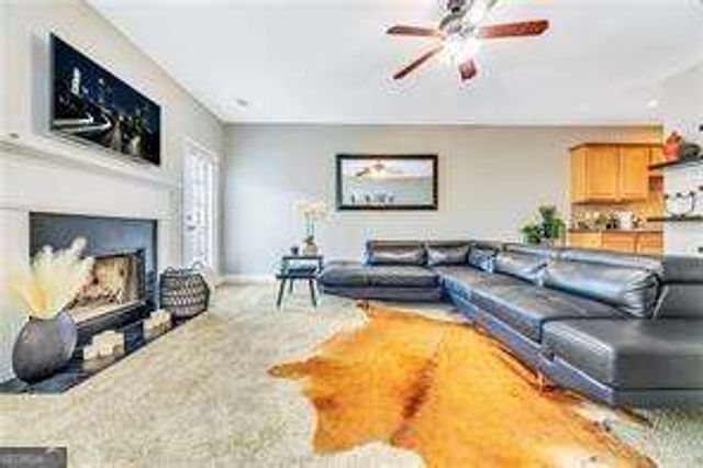 7039 Bayrose Circle 39A, East Point, GA 30344