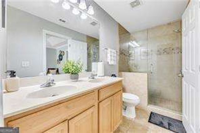 7039 Bayrose Circle 39A, East Point, GA 30344