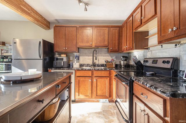 56400 Francis Avenue, Mishawaka, IN 46545