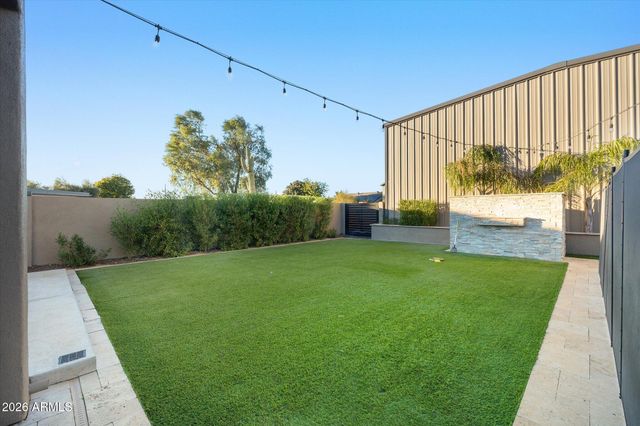 7648 E EMELITA Avenue, Mesa, AZ 85208