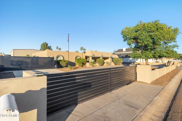 7648 E EMELITA Avenue, Mesa, AZ 85208