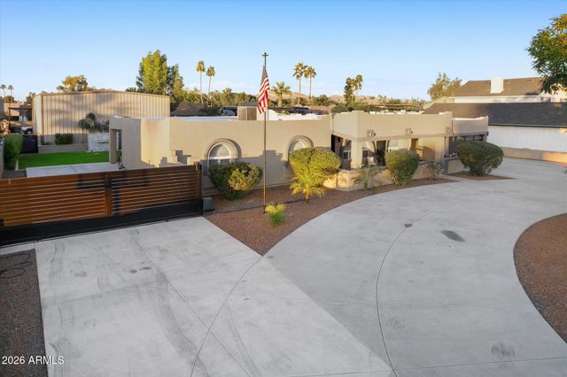 7648 E EMELITA Avenue, Mesa, AZ 85208