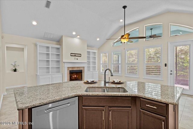 1201 E REDROCK RIDGE Avenue, Fruit Cove, FL 32259