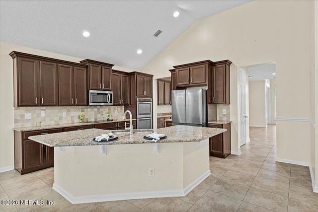 1201 E REDROCK RIDGE Avenue, Fruit Cove, FL 32259