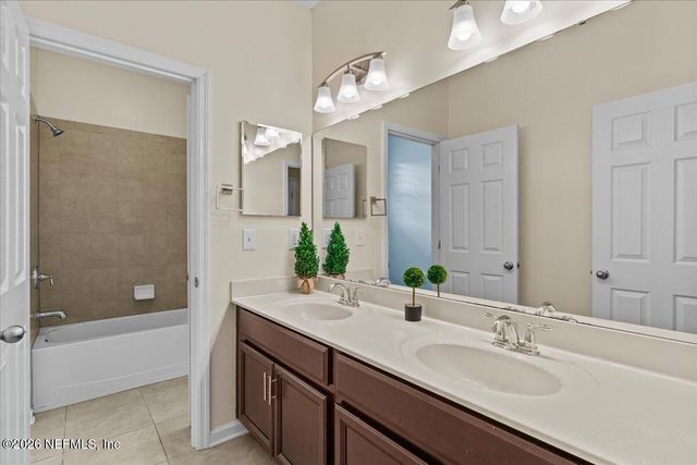 1201 E REDROCK RIDGE Avenue, Fruit Cove, FL 32259
