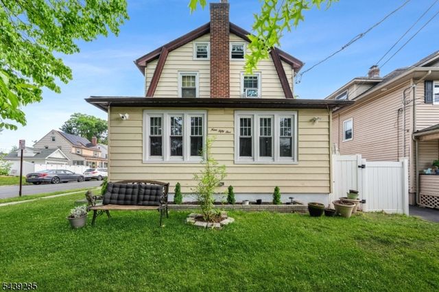 955 Hamilton St, Rahway City, NJ 07065
