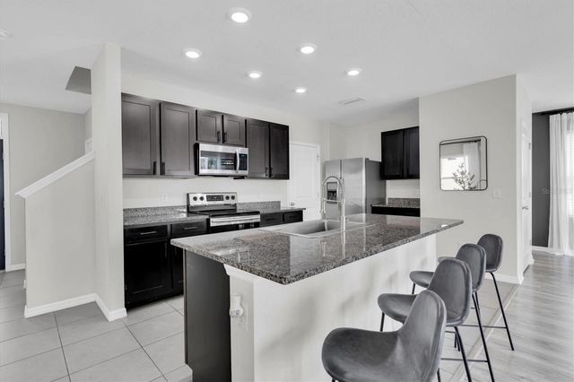 7543 TUSCAN BAY CIRCLE, Wesley Chapel, FL 33545