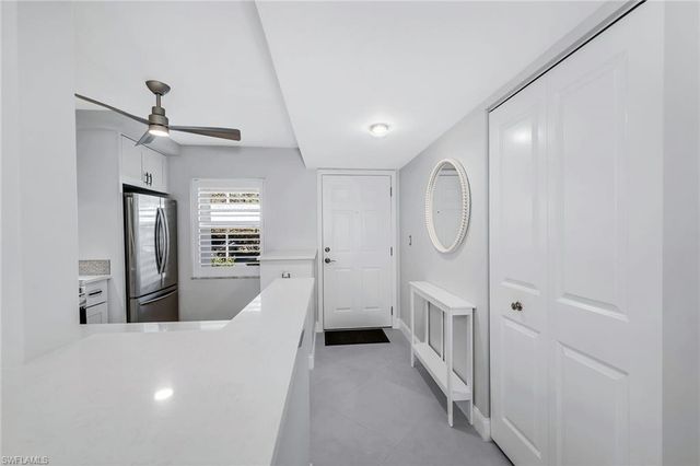 3055 Riviera DR # 102, Naples, FL 34103