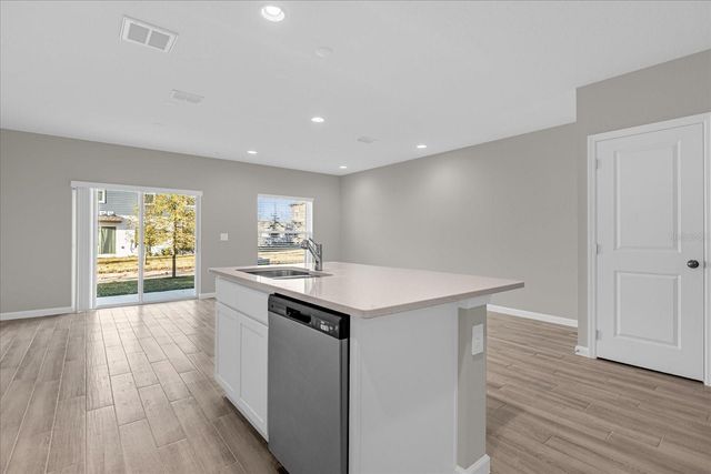 164 CAPE HONEYSUCKLE PLACE, Sanford, FL 32771