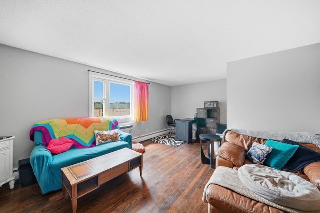 137 John A Dunn Memorial Dr 5, Rockland, MA 02370