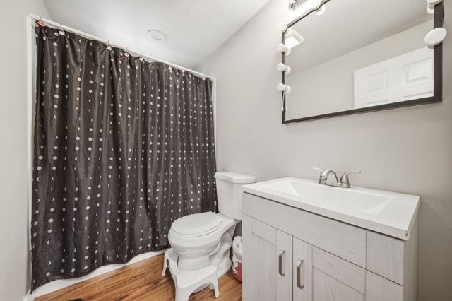 137 John A Dunn Memorial Dr 5, Rockland, MA 02370