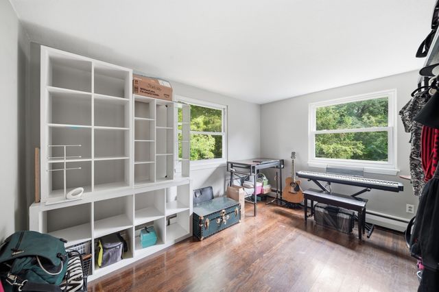 137 John A Dunn Memorial Dr 5, Rockland, MA 02370