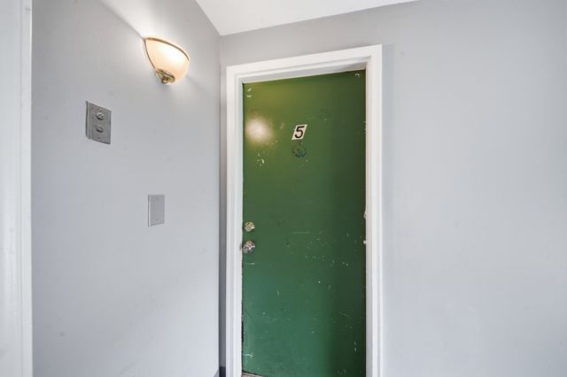 137 John A Dunn Memorial Dr 5, Rockland, MA 02370
