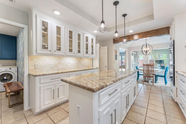 1418 Briarbend Drive, Sugar Land, TX 77479