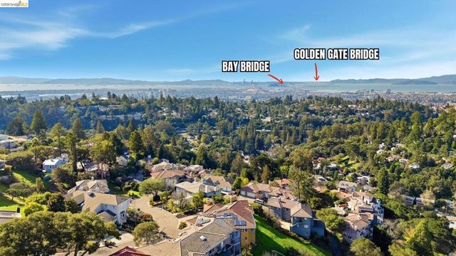 6070 Mazuela Dr, Oakland, CA 94611